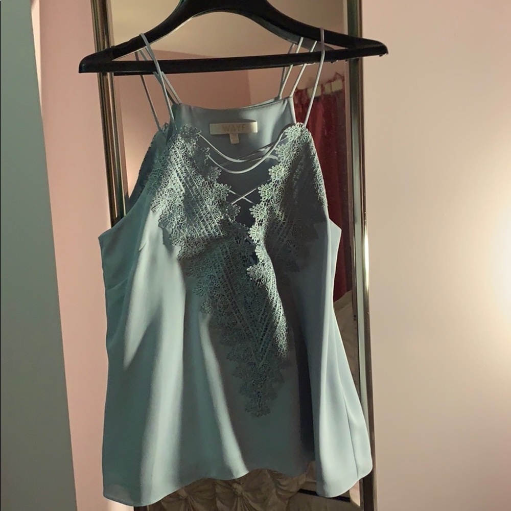 WAYF brand cross front top size xs